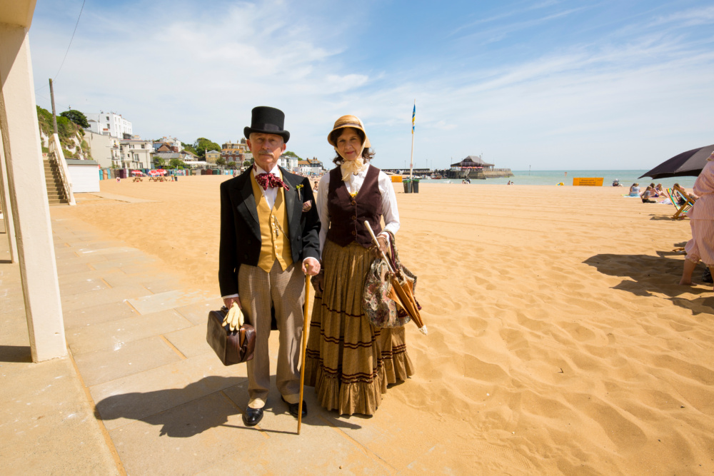 Dickensian-dress.-Credit-@VisitThanet