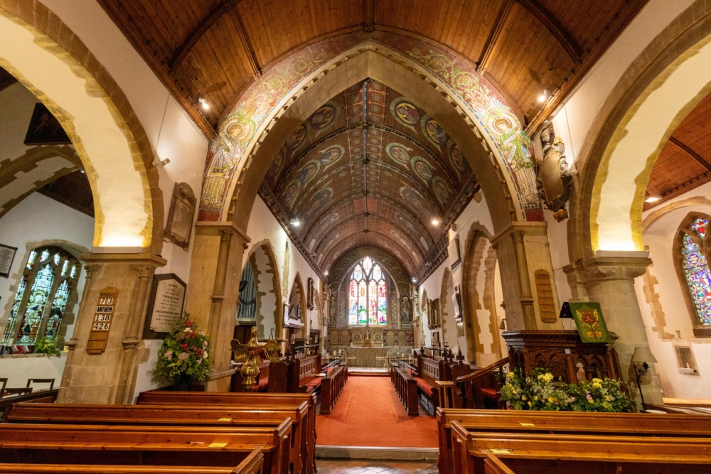 St.-Peter_s-Village-Tour-Broadstairs-church-interior.-Credit-@VisitThanet