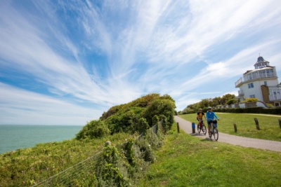 Cycling-from-King-George-VI-Park-Ramsgate.-Credit-@VisitThanet