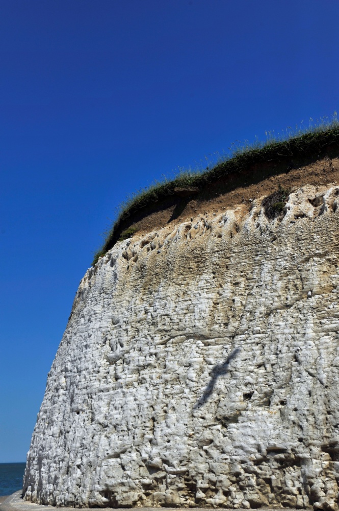 Chalk-cliff.-Credit-@VisitThanet