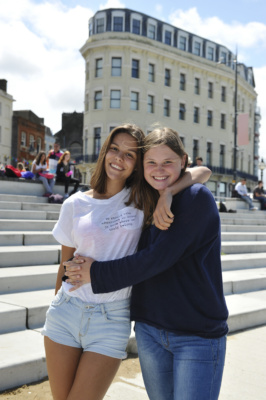 (c)PhilHoughton/07428170222