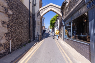 Harbour-Street-Broadstairs.-Credit-@-VisitThanet
