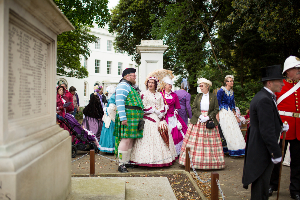 Broadstairs-Dickens-Festival-characters.-Credit-@VisitThanet