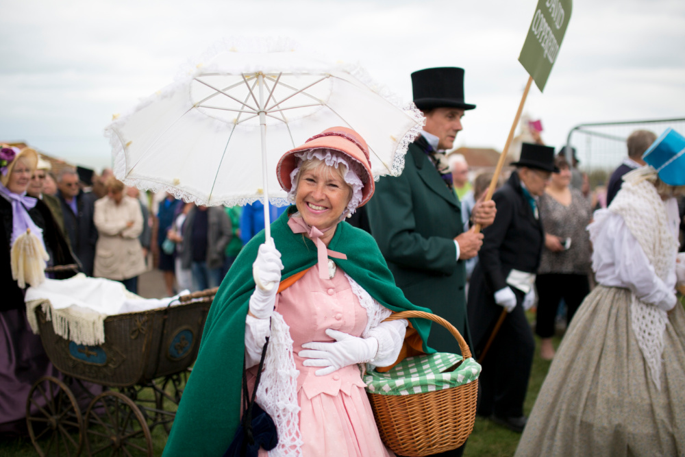 Broadstairs-Dickens-Festival-lady.-Credit-@VisitThanet