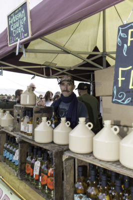 Cider-bottle-stand-at-Broadstairs-Food-Festival.-Credit-@VisitThanet