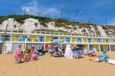 Dickensian-beach-party-on-Viking-Bay-Broadstairs.-Credit-@VisitThanet