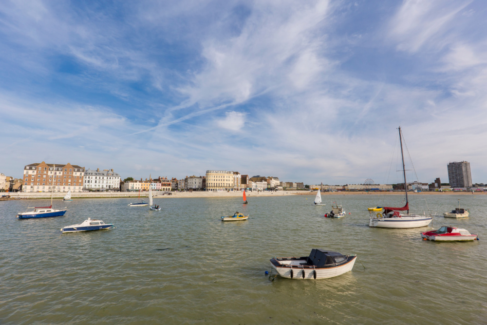 Margate Main Sands from harbour. Credit @VisitThanet