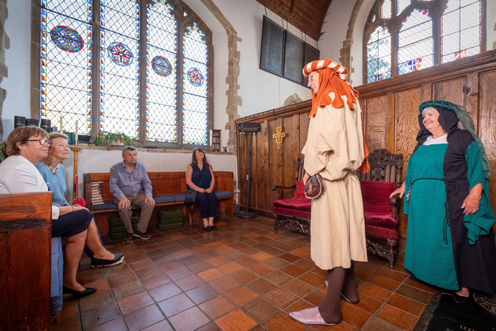 St.-Peter_s-Village-Tour-Broadstairs-inside-church.-Credit-@VisitThanet