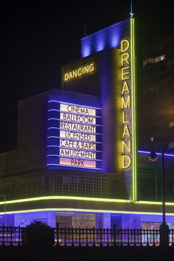 Dreamland-Cinema-Fin-evening-lights.-Credit-@VisitThanet